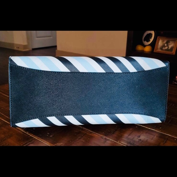 Calvin Klein Blue/White/Black striped shoulder bag - Picture 4 of 9